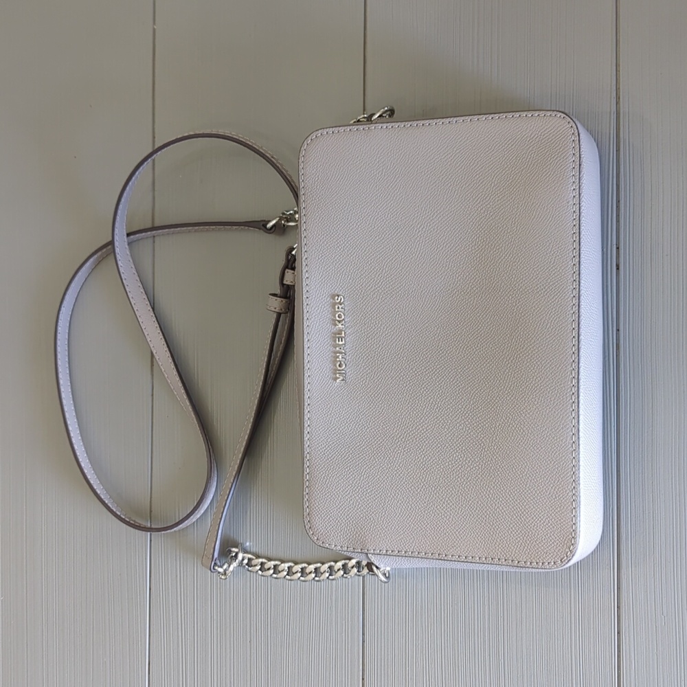 Michael Kors MK Gray Large Jet Set Crossbody Bag PGrey/Silver Adjustable Strap